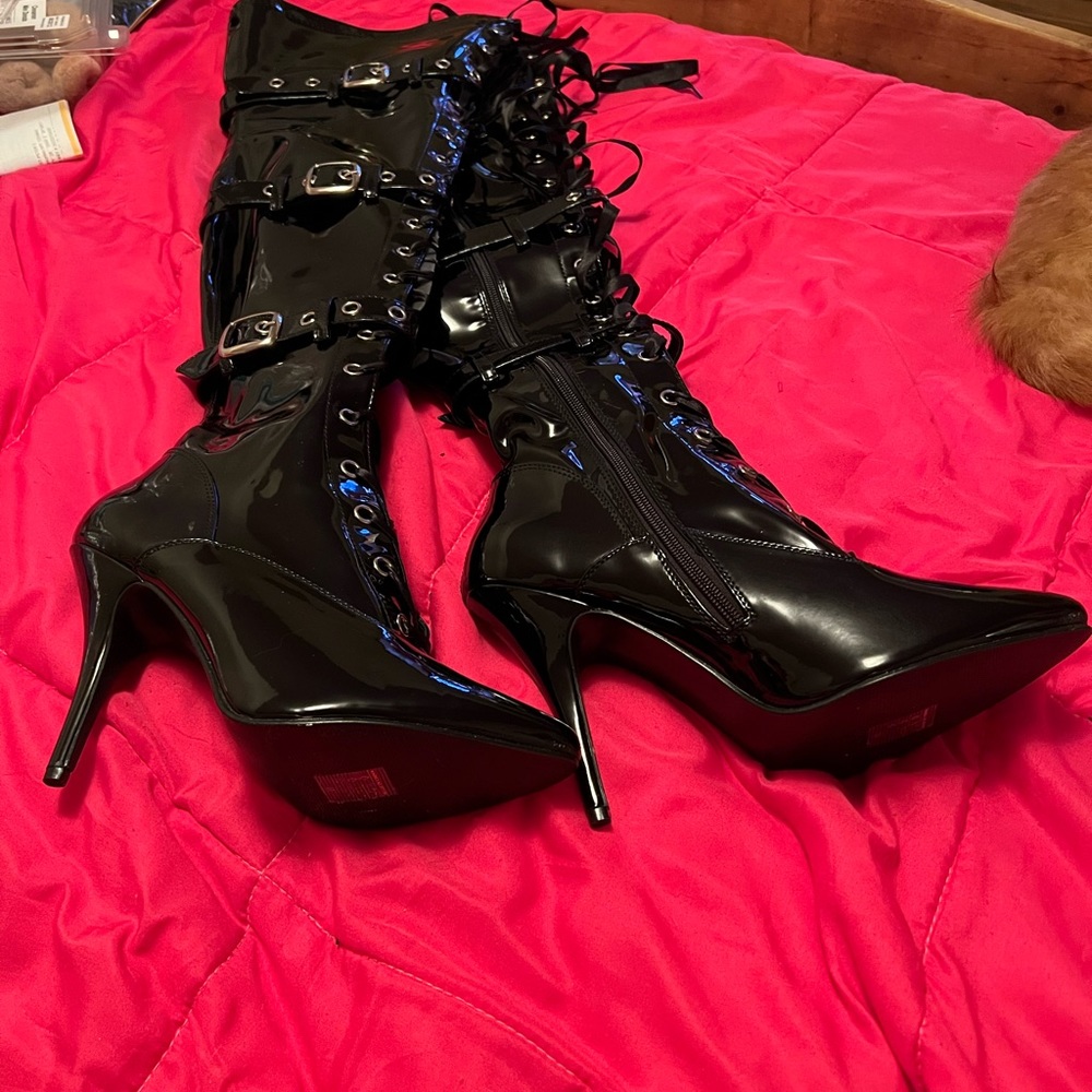 Size 11 high heel boots